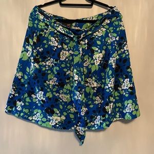 Item clothing Co. floral skirt